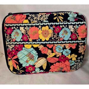 Vera Bradley tablet sleeve